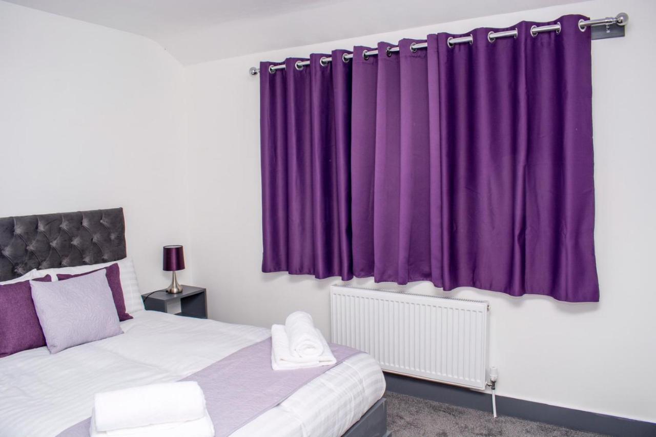 Homestay In Birmingham Sleeps 8 - Free Parking & Wifi Ngoại thất bức ảnh