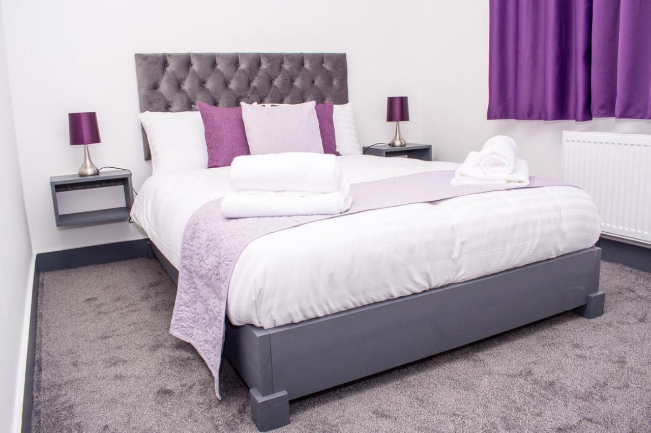 Homestay In Birmingham Sleeps 8 - Free Parking & Wifi Ngoại thất bức ảnh